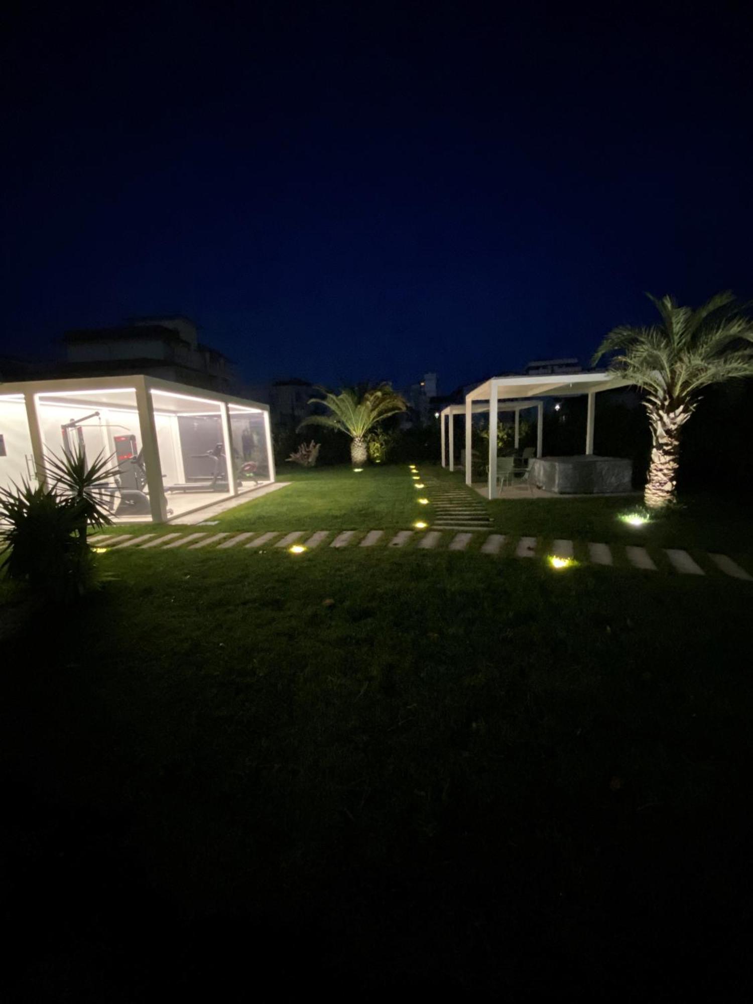 Hotel Al Cigno Lignano Sabbiadoro Exterior photo